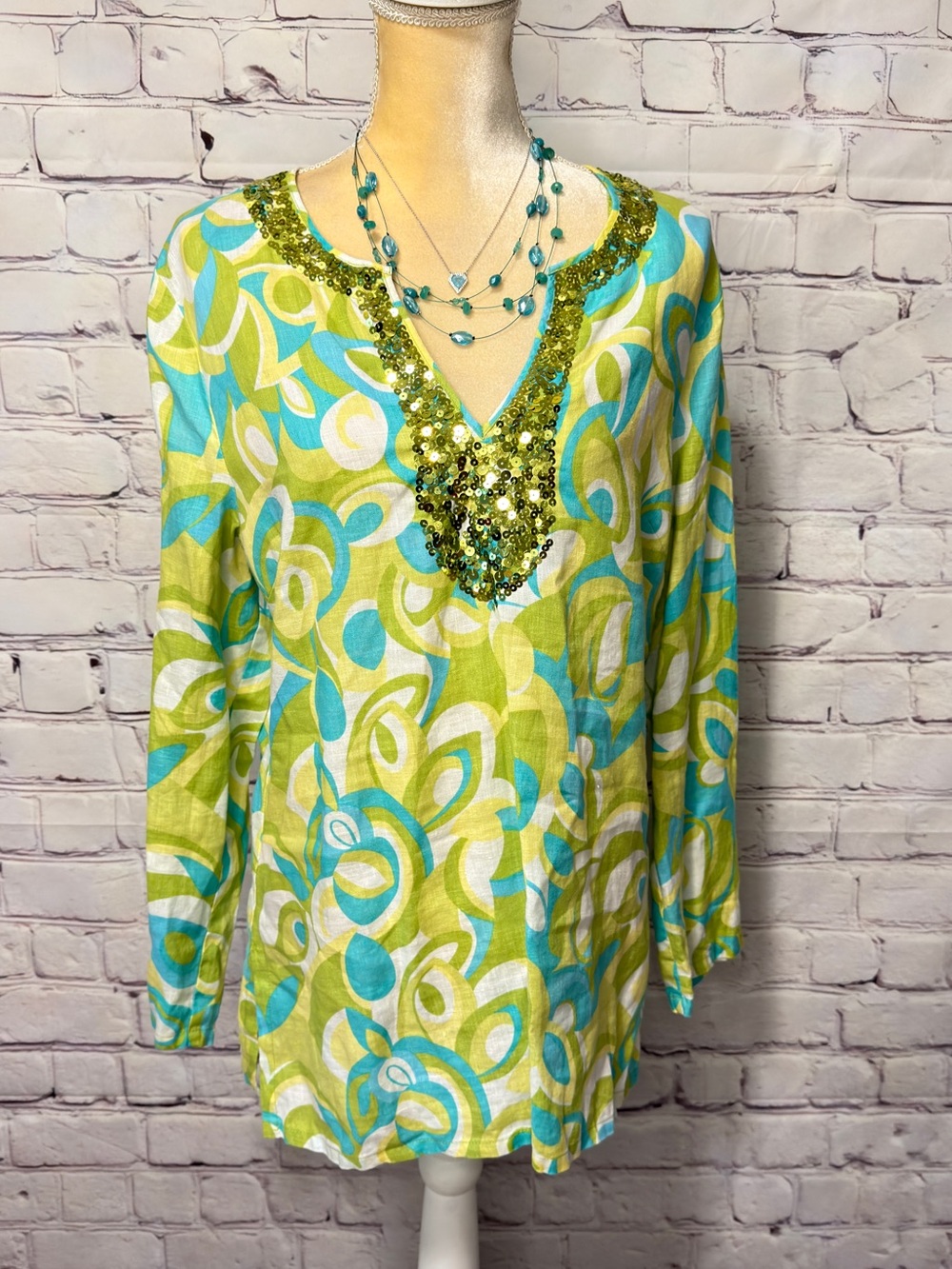 LUCY & LAUREL LINEN V NECK PULLOVER TUNIC SEQUIN EMBELLISHED RESORT WEAR SUMMER